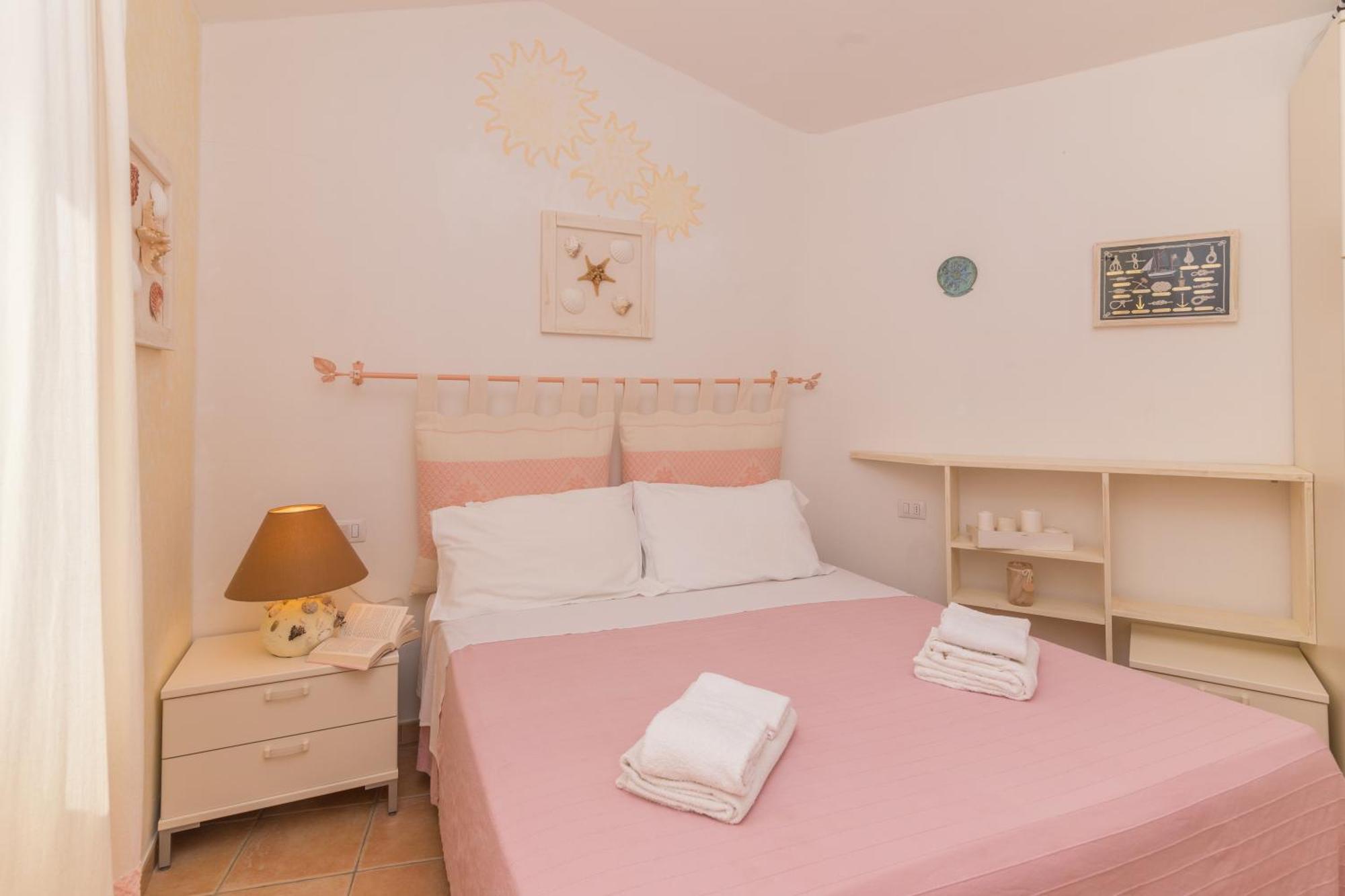 Dimora Di Rosy Pittulongu - Happy Rentals オルビア エクステリア 写真